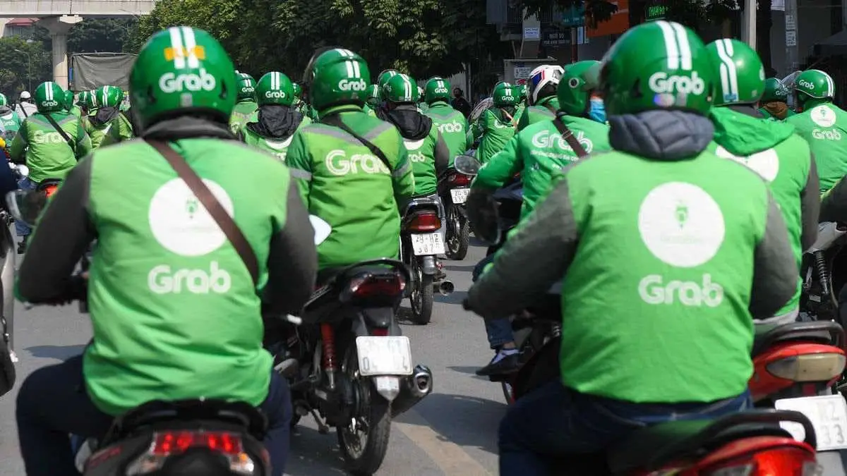 Thời gian đăng ký chạy Grab xe máy là bao lâu?