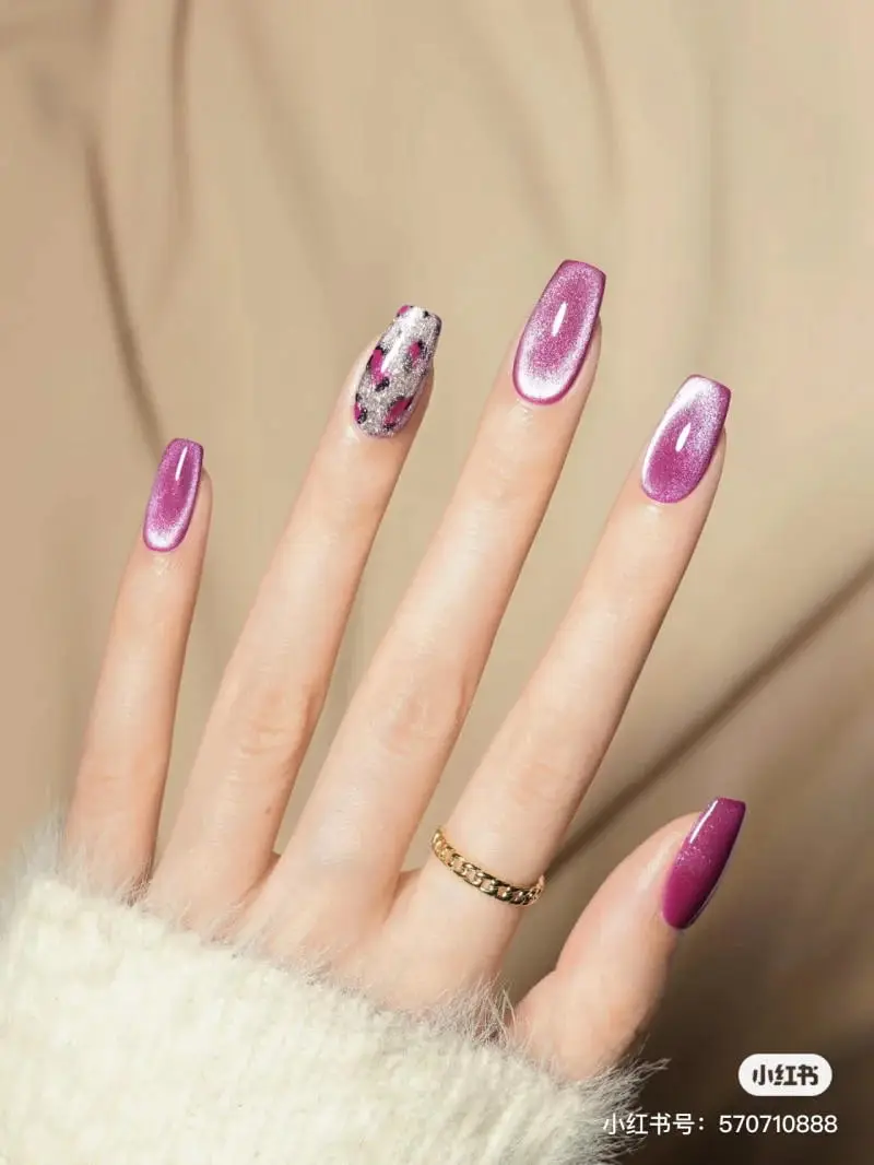 Mẫu nail Tết cat eyes