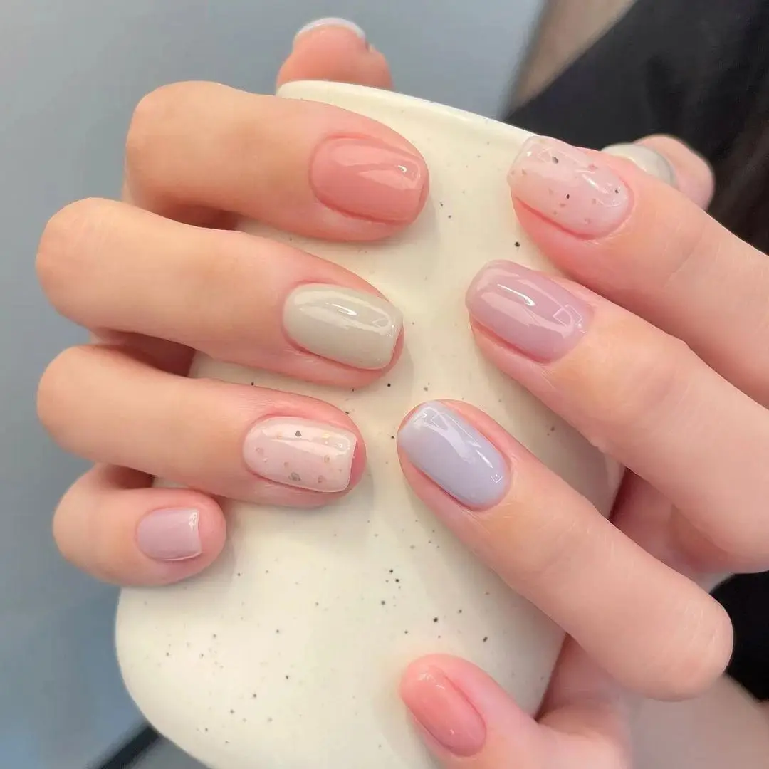 Mẫu nail pastel cực kỳ sang trọng